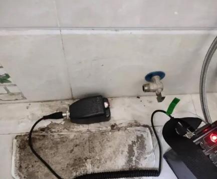 洛阳屋顶漏水维修公司分享下卫生间漏水的危害及解决方法